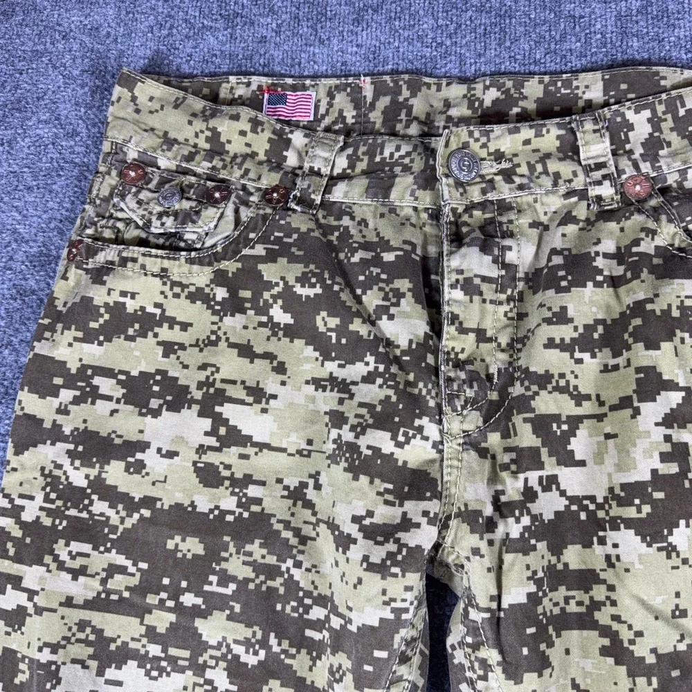True Religion Joey Super T Mens 38 Digital Camo Flare Jeans Made in USA Rare